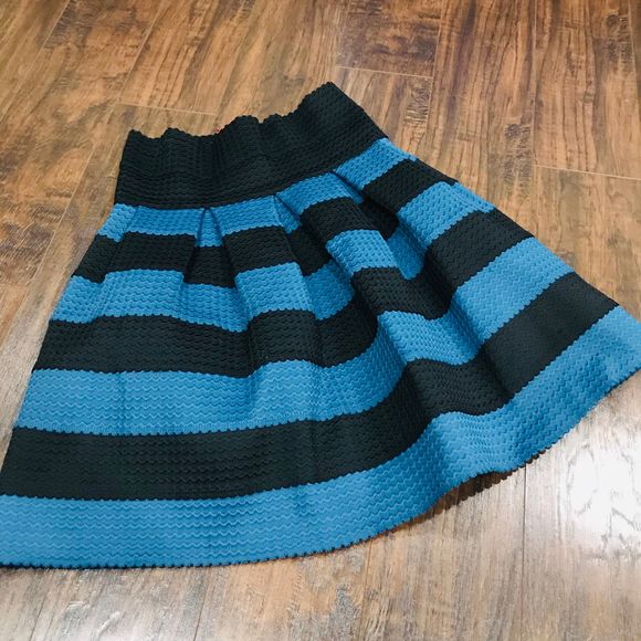 Anthro Savoy striped scalloped bell pointe skirt - Picture 2 of 6